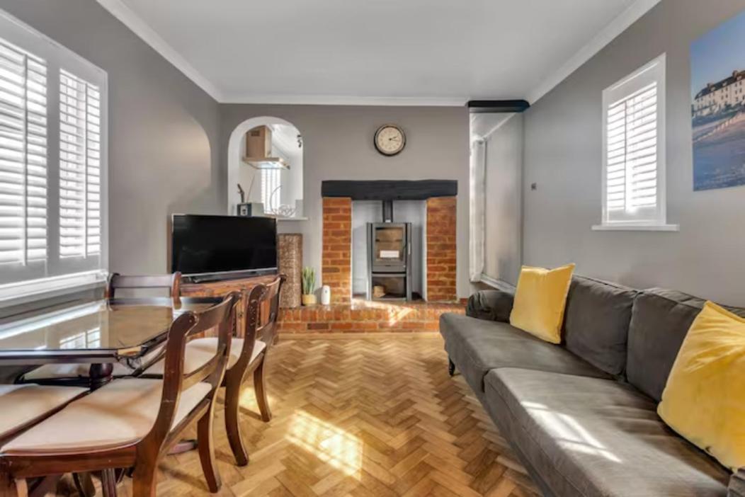 Two Bedroom Private Cottage With Private Parking Just By The Sea Herne Bay Luaran gambar