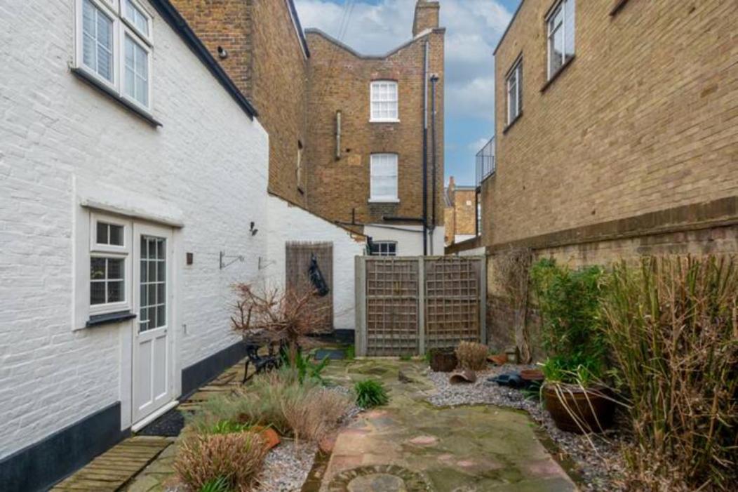Two Bedroom Private Cottage With Private Parking Just By The Sea Herne Bay Luaran gambar